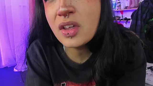 MeowMota  online show from April 2026 06:08:02 PM