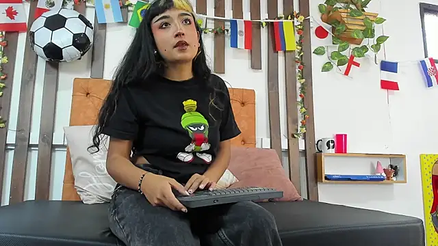 MeowMota  online show from July 2026 06:46:02 PM