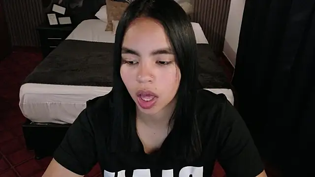 SofiaMante  online show from April 2026 07:23:02 PM