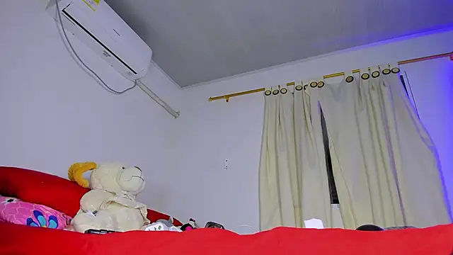 vennuss19 online show from April 2026 12:16:02 AM