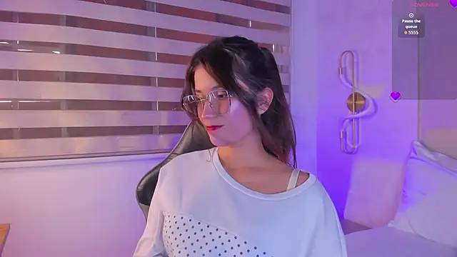 scarlett rosse x online show from April 2026 07:17:02 PM