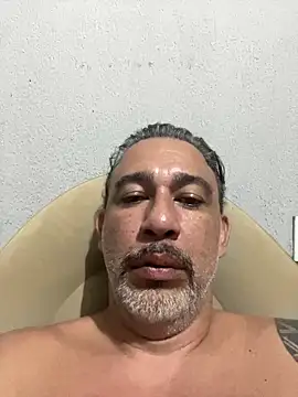 Snapshot of fabbronxer chatting on March 2026 07:54:02 AM fabbronxer online show from March 2026 07:54:02 AM