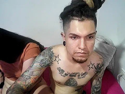 Snapshot of steffandjoshh420 chatting on March 2026 02:39:02 AM steffandjoshh420 online show from March 2026 02:39:02 AM