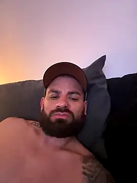 liam papacito69 online show from January 2026 06:05:02 AM