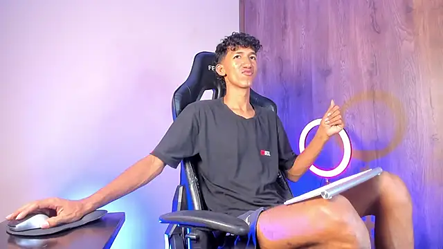 neitan miller  online show from February 2026 06:37:01 AM