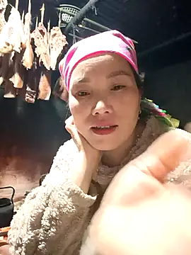 Snapshot of yu--yo chatting on February 2026 11:28:01 AM yu--yo online show from February 2026 11:28:01 AM