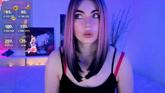 ForEvaRrr online show from April 2026 09:09:01 AM