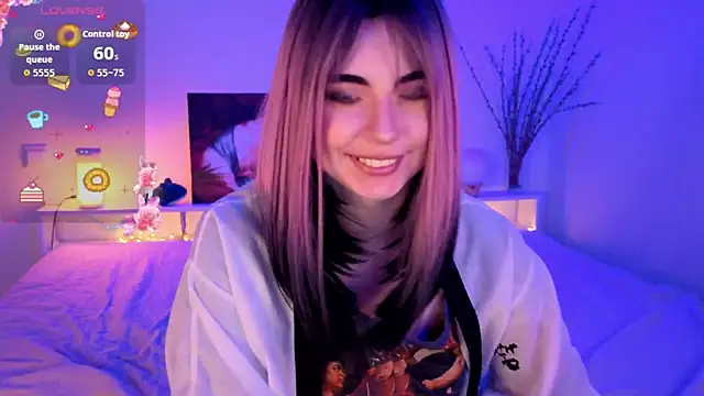 ForEvaRrr online show from April 2026 10:08:02 AM