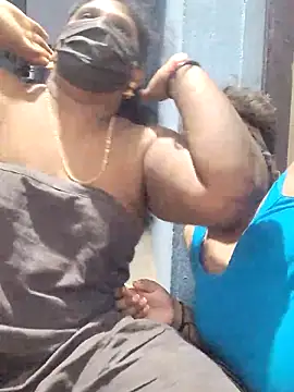 divyasree1431 online show from April 2026 05:32:01 PM