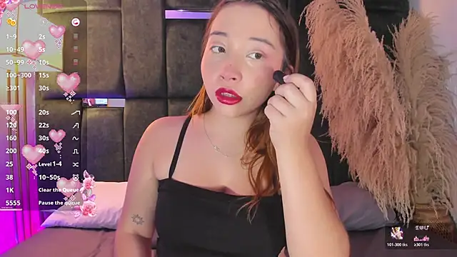 AliciaWhite nt online show from February 2026 01:11:02 PM