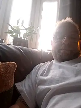 justenjoyingurcompany online show from January 2026 08:39:02 AM