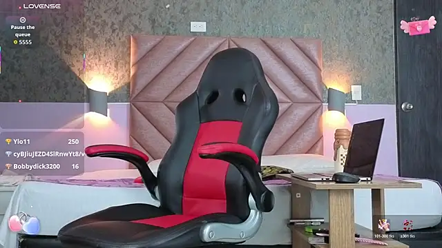 tabata monroe online show from February 2026 07:24:02 PM