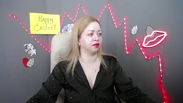 OliviaVerr online show from April 2026 12:36:02 PM