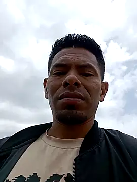 adambrosk 08 online show from February 2026 04:43:01 PM