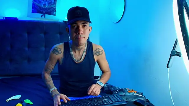 Ayala 777 online show from January 2026 04:42:01 PM