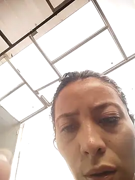 Renata blue online show from April 2026 09:21:02 PM