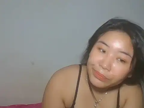 Zyeiii online show from April 2026 09:26:01 AM