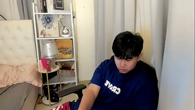 davincihugecock online show from June 2026 12:33:01 AM