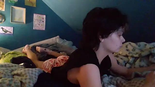 Snapshot of quwuinnie333 chatting on February 2026 04:28:02 AM quwuinnie333 online show from February 2026 04:28:02 AM