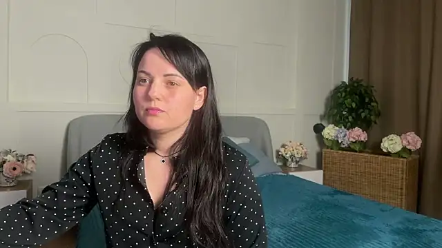  SilkyShadow  online show from March 2026 01:11:02 AM