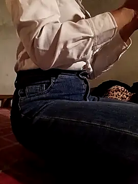 Snapshot of hoahong2 chatting on March 2026 10:11:02 AM hoahong2 online show from March 2026 10:11:02 AM