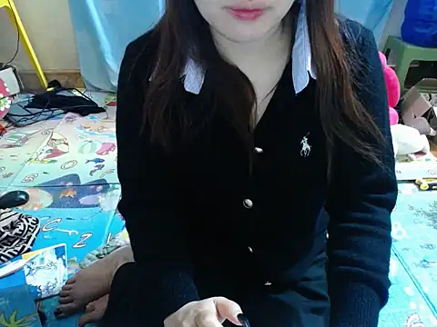 Snapshot of -Mimiu- chatting on February 2026 03:33:02 AM -Mimiu- online show from February 2026 03:33:02 AM