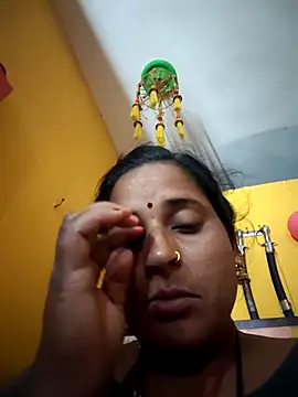 Snapshot of Reena_lodha chatting on February 2026 04:25:02 PM Reena lodha online show from February 2026 04:25:02 PM