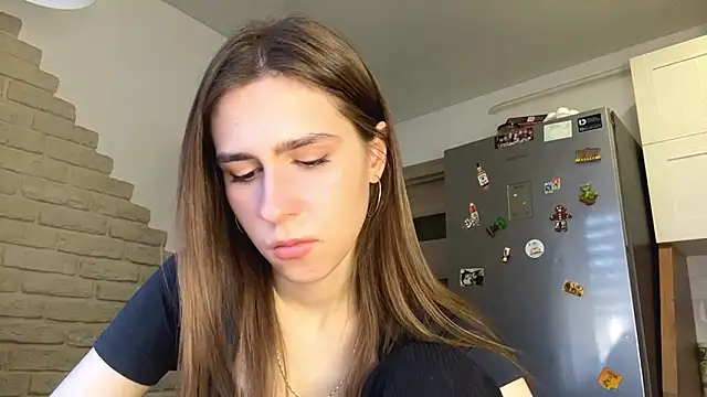 ElsieKuhlmann online show from March 2026 05:35:02 AM