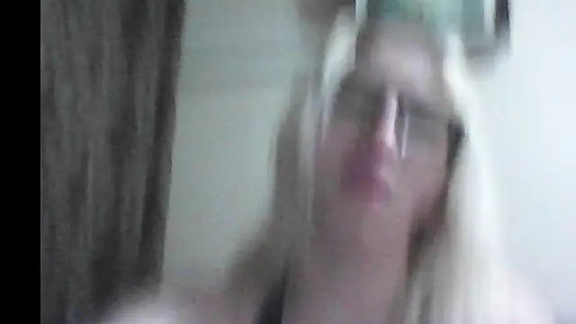 Dolce Tempt online show from January 2026 08:45:01 PM