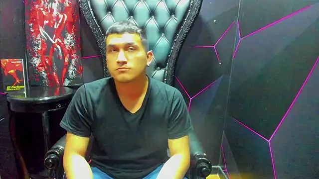 Lucca Moretti online show from January 2026 03:36:01 PM