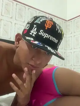 GeorgiandCoi online show from April 2026 04:42:01 AM