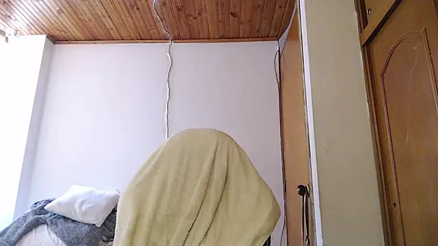 Snapshot of Shanel_Lozano chatting on February 2026 05:55:01 PM Shanel Lozano online show from February 2026 05:55:01 PM