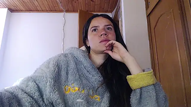 Snapshot of Shanel_Lozano chatting on March 2026 03:19:02 PM Shanel Lozano online show from March 2026 03:19:02 PM