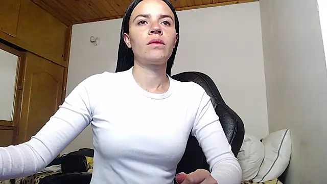 Shanel Lozano online show from March 2026 03:45:01 PM