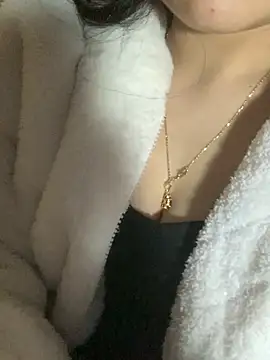 Mailisa pusy online show from January 2026 05:28:02 PM