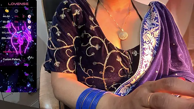 Snapshot of farfarwa chatting on January 2026 02:42:02 PM farfarwa online show from January 2026 02:42:02 PM