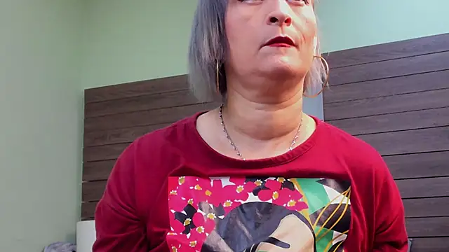 Snapshot of Hadde_multisquirt chatting on February 2026 12:05:02 PM Hadde multisquirt online show from February 2026 12:05:02 PM