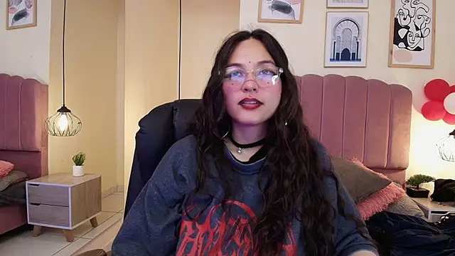 Hanabie  online show from April 2026 03:11:01 AM