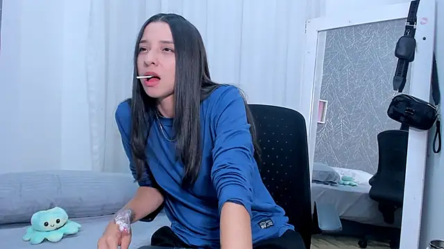 ViictoriiaSaenz online show from April 2026 12:39:01 AM