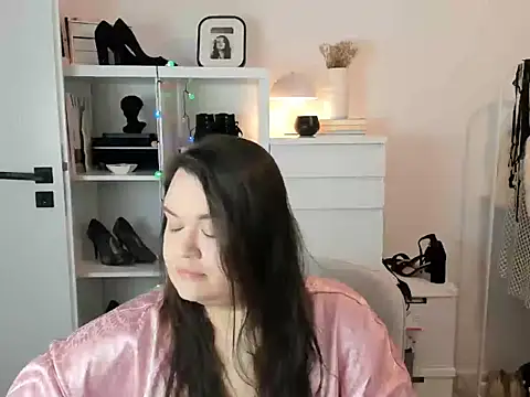 HollyDanceSoul online show from March 2026 05:19:01 AM