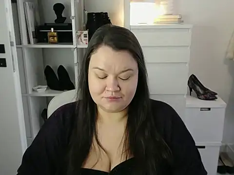 HollyDanceSoul online show from March 2026 07:33:02 AM