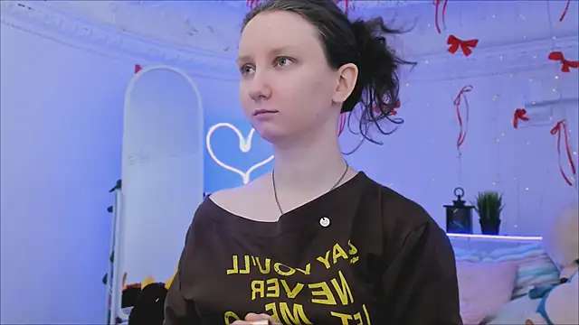 SunshineBlaze online show from March 2026 01:29:02 PM