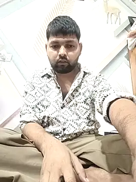 Snapshot of Pulkeet1433 chatting on February 2026 02:48:01 PM Pulkeet1433 online show from February 2026 02:48:01 PM