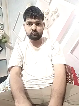 Pulkeet1433 online show from March 2026 07:31:01 PM