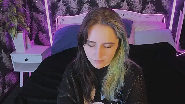 Snapshot of RubyMyst chatting on March 2026 09:10:01 PM RubyMyst online show from March 2026 09:10:01 PM