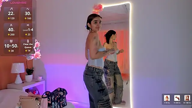 Abriil cutee online show from July 2026 02:08:02 PM