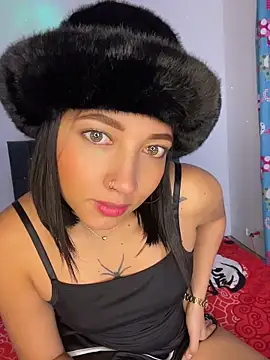 Carita traviesa4 online show from April 2026 01:54:01 AM