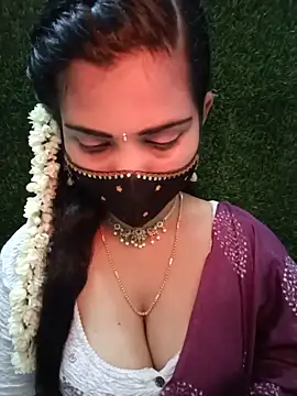 Snapshot of Nithyatamil chatting on May 2026 05:20:01 PM Nithyatamil online show from May 2026 05:20:01 PM