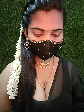Snapshot of Nithyatamil chatting on May 2026 05:31:01 PM Nithyatamil online show from May 2026 05:31:01 PM