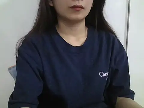 Snapshot of berry_alma06 chatting on May 2026 03:17:01 PM berry alma06 online show from May 2026 03:17:01 PM